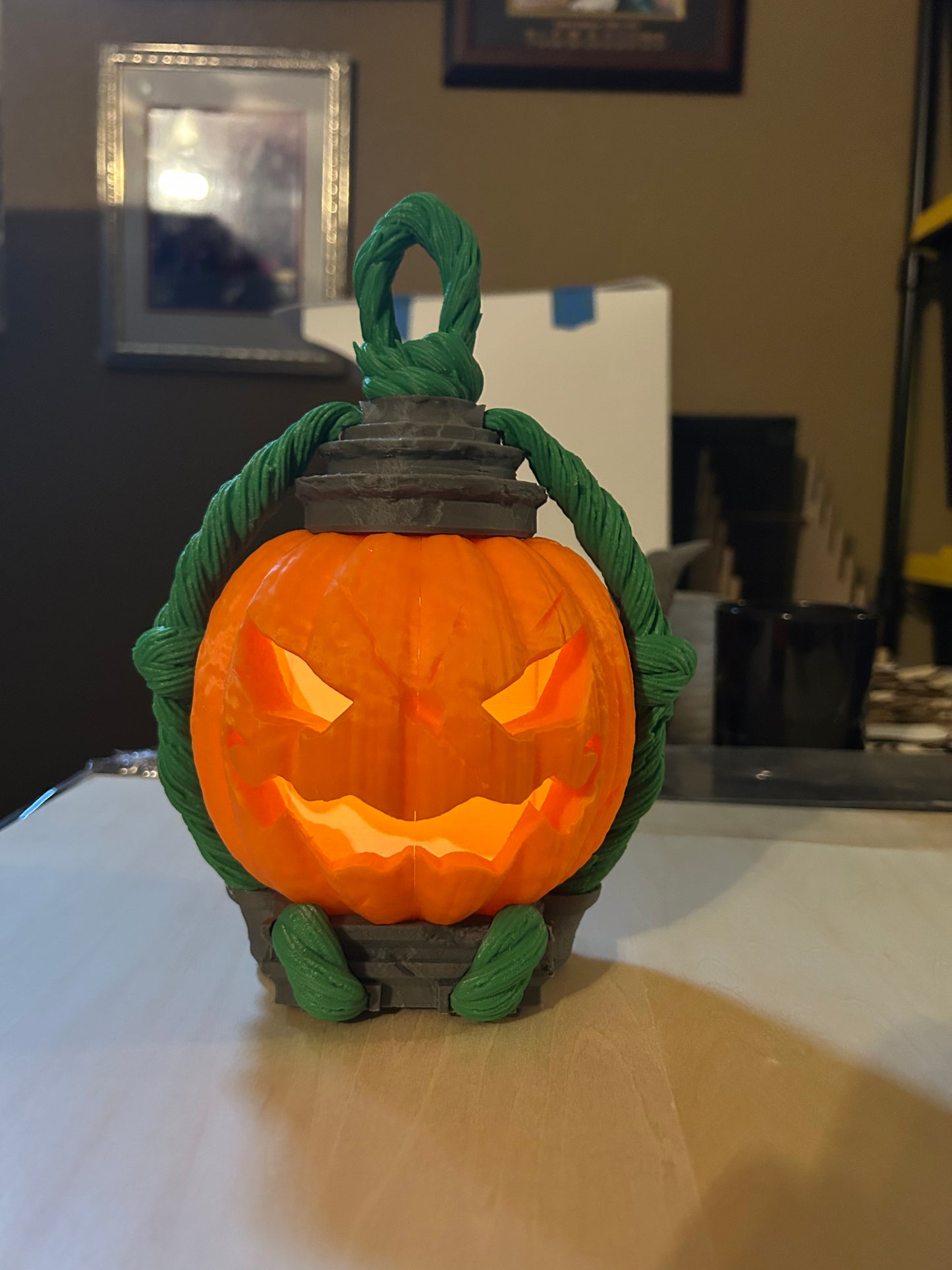 Jack O’Glow - Table Lamp